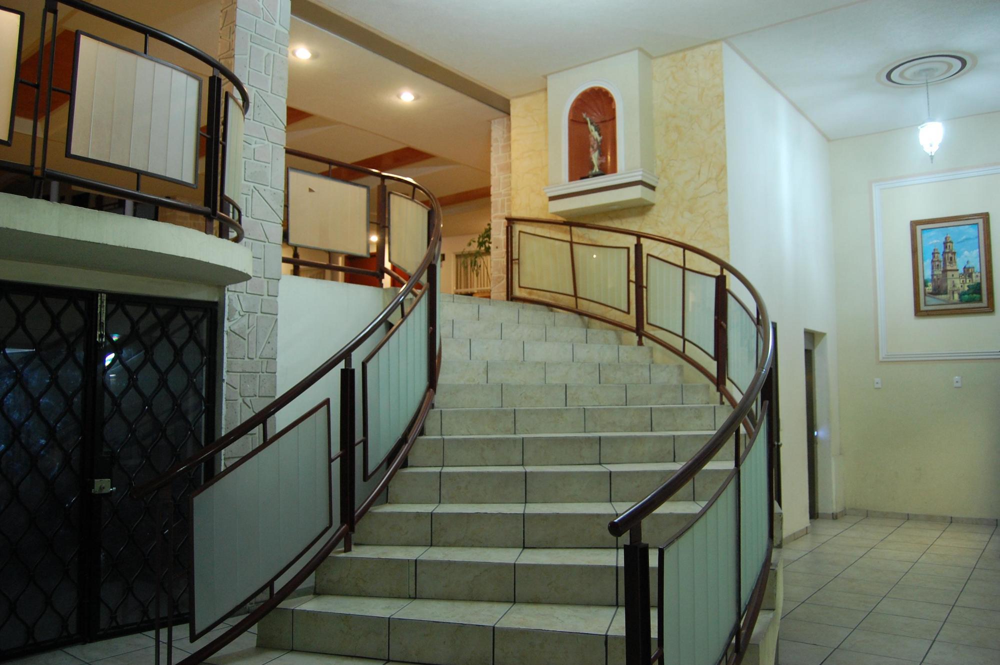 Capital O Hotel Victoria Morelia Eksteriør bilde